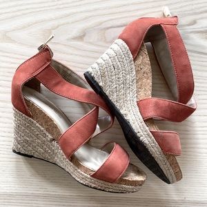 ADRIENNE VIT TADINI WEDGE SIZE 7